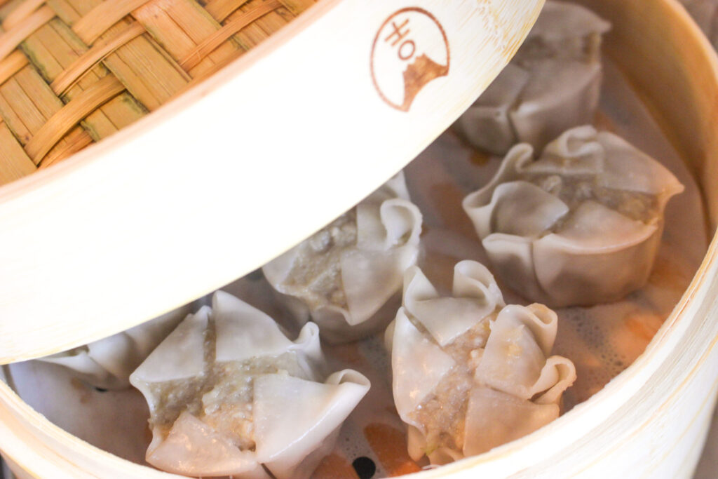 キッチンカー「吉田屋」のシウマイ